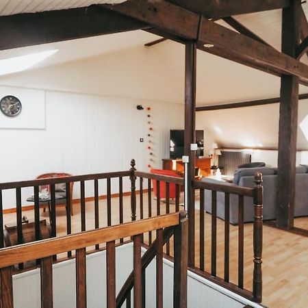 Appartement Avec Patio Saint Anne-dʼAuray Exterior foto