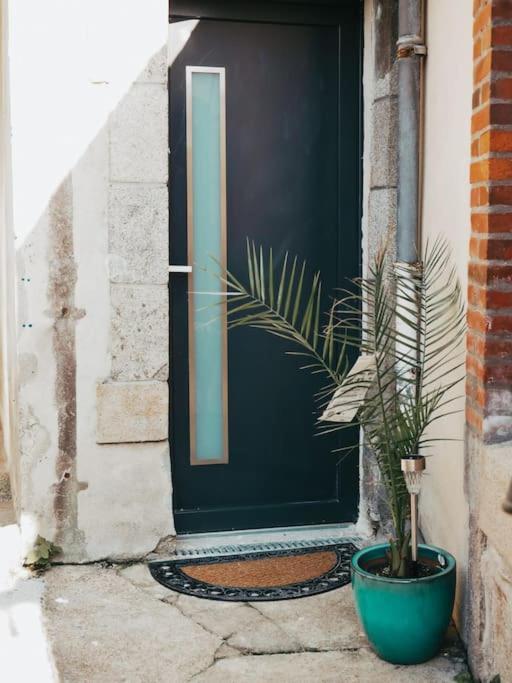 Appartement Avec Patio Saint Anne-dʼAuray Exterior foto